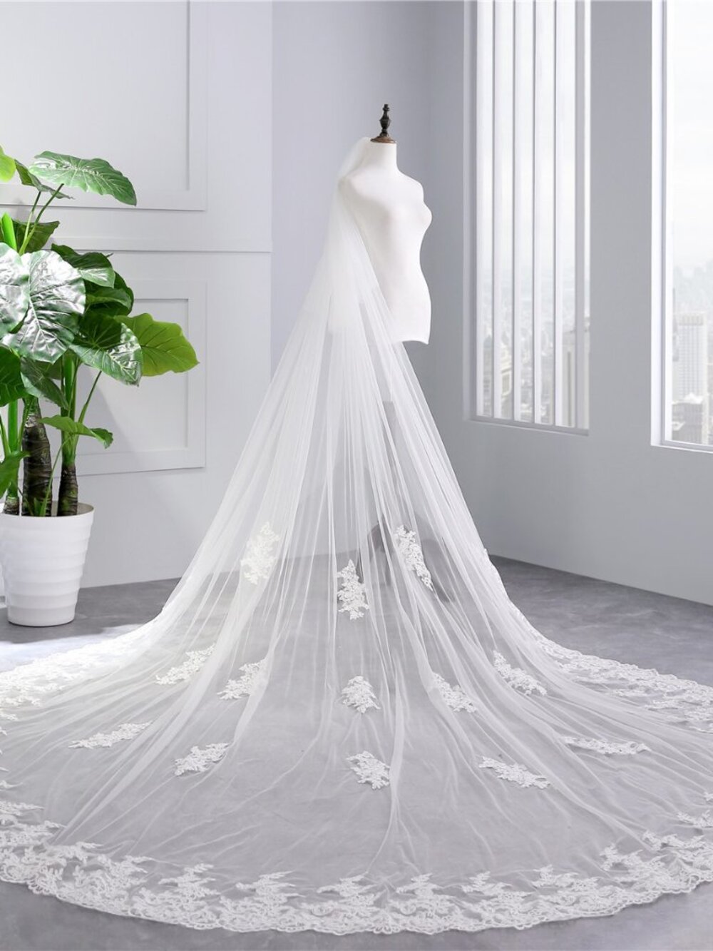 Elegant 2-Tier Cathedral Bridal Veil Lace Border with Blusher 350x300cm